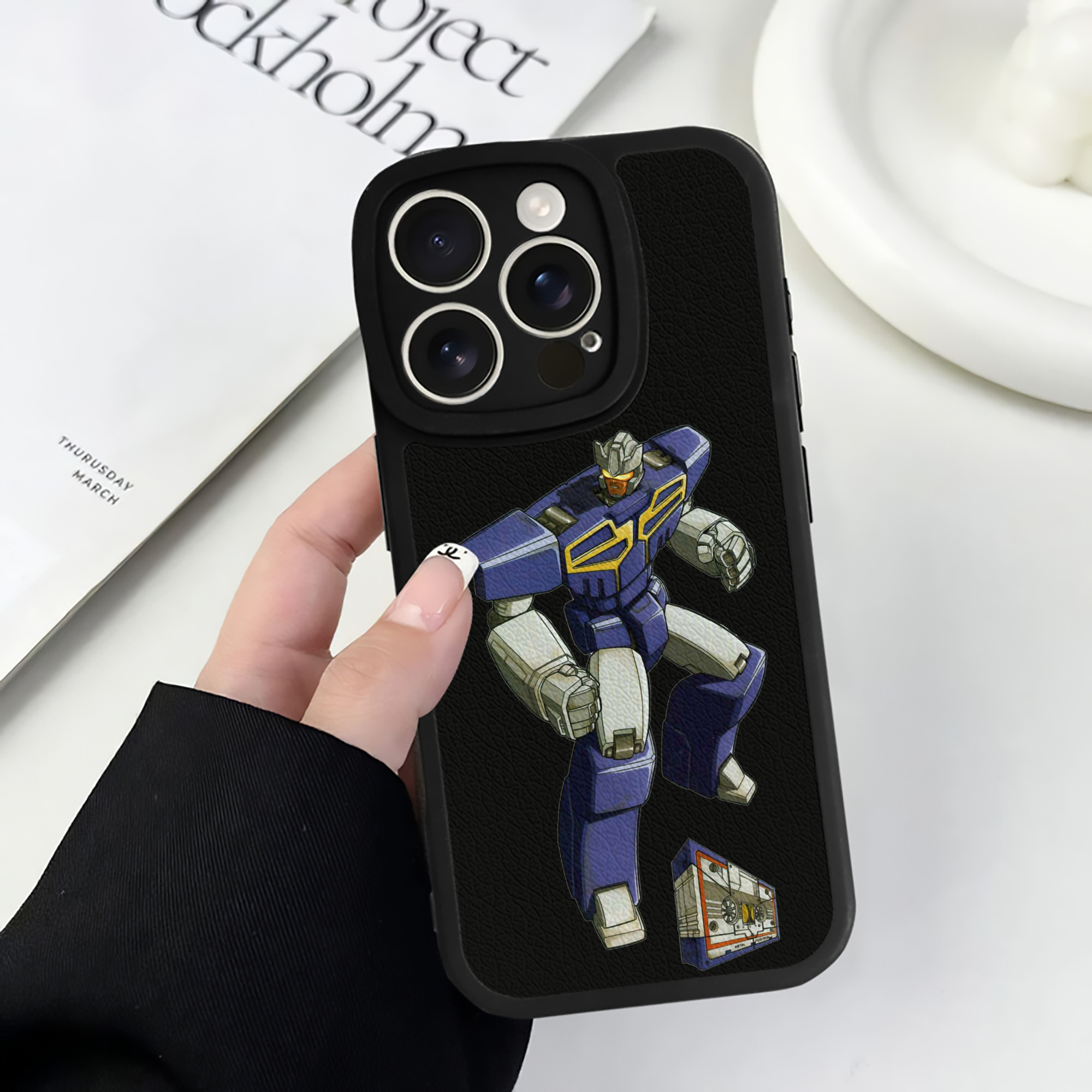 （画像用）  【iPhone 16シリーズ対応】シリコンスマホケース（レザー調） 材質：シリコン